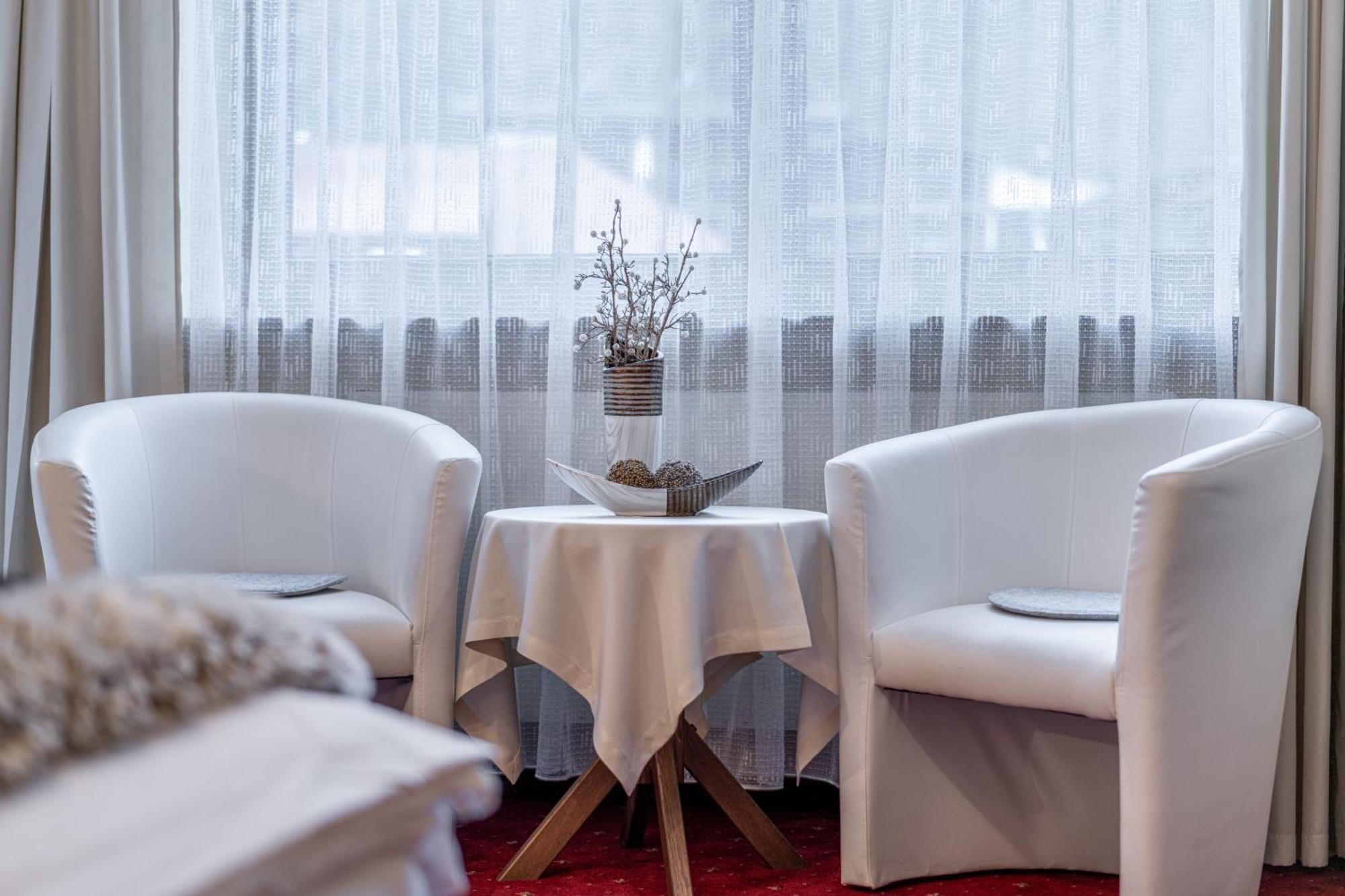 Haus Amaris Hotel Sölden Kültér fotó