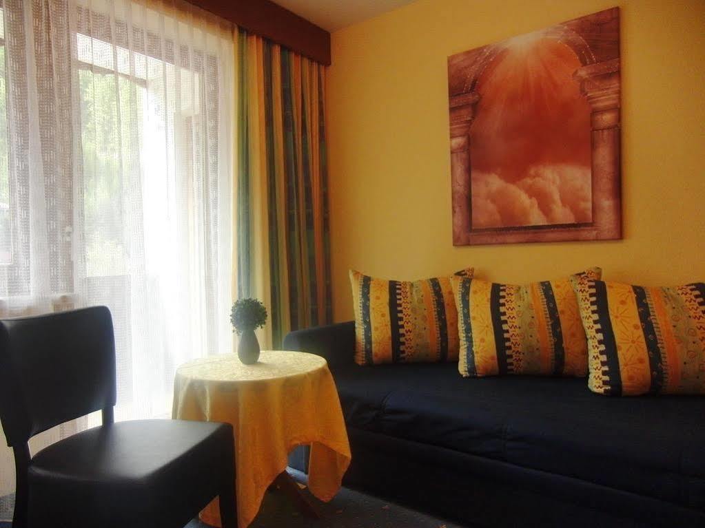 Haus Amaris Hotel Sölden Kültér fotó